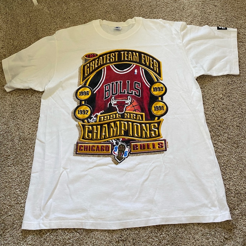 The Greatest Team Ever 1996 Chicago Bulls Championship Tshirt size Large Starter